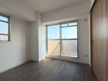 【神奈川県/川崎市川崎区中瀬】エンゼルハイム川崎大師第2 洋室：洋室約5.7帖