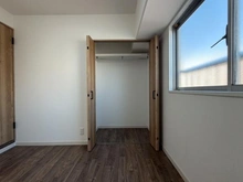 【神奈川県/川崎市川崎区中瀬】エンゼルハイム川崎大師第2 収納：北東側約5.1帖