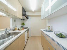 【神奈川県/横浜市鶴見区尻手】ヨコハマオールパークス第四街区 L棟 キッチン