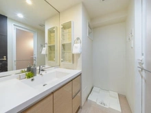 【神奈川県/横浜市鶴見区尻手】ヨコハマオールパークス第四街区 L棟 洗面室