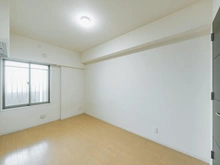 【神奈川県/横浜市鶴見区尻手】ヨコハマオールパークス第四街区 L棟 洋室：約6.6帖