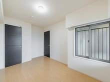 【神奈川県/横浜市鶴見区尻手】ヨコハマオールパークス第四街区 L棟 洋室：約6.6帖