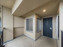 【神奈川県/横浜市鶴見区尻手】ヨコハマオールパークス第四街区 L棟 ポーチ