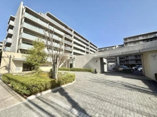 【神奈川県/横浜市鶴見区鶴見中央】オーベルグランディオ横浜鶴見 コンフォートテラス 外観