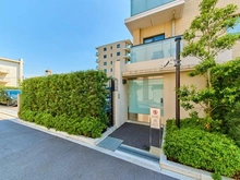 【神奈川県/川崎市幸区小向西町】プラウド川崎ガーデンテラス サブエントランス