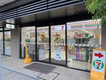 【神奈川県/横浜市緑区十日市場町】ドレッセ横浜十日市場ガーデンテラス セブンイレブン（現地より約1m）：