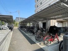 【神奈川県/横浜市鶴見区元宮】サンクレイドル横濱鶴見II 駐輪場：有償