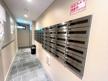 【神奈川県/川崎市川崎区大師駅前】レーベン川崎鈴木町グランネクス メールBOX