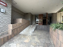【神奈川県/横浜市鶴見区北寺尾】アドヴァンス獅子ヶ谷 アプローチ
