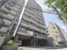 【神奈川県/川崎市幸区南幸町】クラッセ川崎 外観：スーパーや学校、公園などが近くにあります