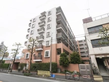 【神奈川県/川崎市川崎区渡田】ディアステージ川崎渡田パークフロント 外観：写真中央の建物