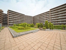 【神奈川県/川崎市幸区戸手本町】オーチャードプラザ 敷地内