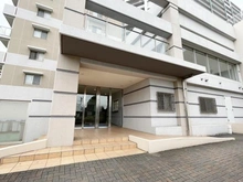 【神奈川県/川崎市川崎区小田栄】アイランドブリーズ サブエントランス