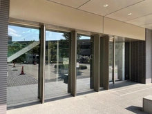 【神奈川県/川崎市川崎区港町】リヴァリエ C棟 エントランス