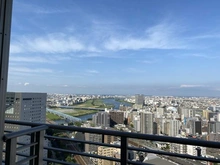 【神奈川県/川崎市幸区堀川町】ラゾーナ川崎レジデンス セントラルタワー 眺望：バルコニーから