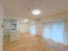 【神奈川県/川崎市幸区東古市場】ライオンズマンション鹿島田ガーデンシティ リビング・ダイニング