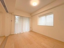 【神奈川県/川崎市幸区東古市場】ライオンズマンション鹿島田ガーデンシティ 洋室