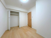 【神奈川県/川崎市幸区東古市場】ライオンズマンション鹿島田ガーデンシティ 洋室