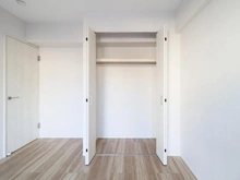 【神奈川県/横浜市鶴見区矢向】メゾン矢向 洋室：6.6帖の洋室