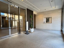 【東京都/渋谷区代々木】日神パレステージ代々木公園 エントランス