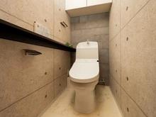 【大阪府/枚方市岡南町】プラウド枚方 トイレ