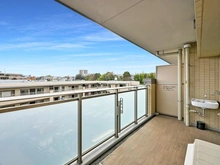 【大阪府/枚方市岡南町】プラウド枚方 バルコニー