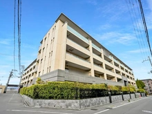 【大阪府/枚方市岡南町】プラウド枚方 外観