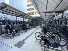 【大阪府/枚方市楠葉花園町】プラウド樟葉 駐輪場