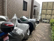 【大阪府/枚方市津田駅前】グランコープ津田 A棟 バイク置場