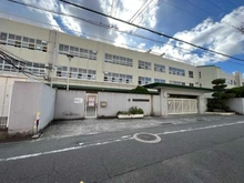 【大阪府/茨木市大池】プラウドシティ茨木　Avenue Court  茨木市立大池小学校（現地より約380m）