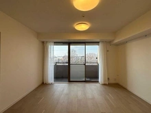 【大阪府/高槻市殿町】ライオンズマンション高槻リバーサイド リビング・ダイニング