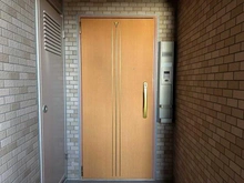 【大阪府/高槻市殿町】ライオンズマンション高槻リバーサイド 玄関