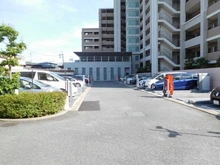 【大阪府/高槻市南芥川町】プラウドシティ高槻ステージア 駐車場