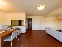 【大阪府/枚方市伊加賀北町】枚方ガーデンアイランズ C棟 リビング・ダイニング