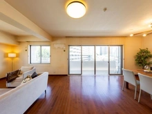 【大阪府/枚方市伊加賀北町】枚方ガーデンアイランズ C棟 リビング・ダイニング