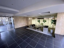 【大阪府/茨木市東宮町】プラウド茨木東宮町 エントランス