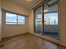 【大阪府/大阪市北区東天満】ランズ南森町 洋室