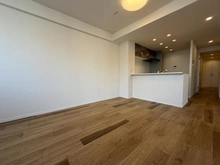 【大阪府/大阪市北区東天満】ランズ南森町 リビング・ダイニング