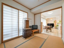 【大阪府/茨木市東中条町】ステイツグラン茨木　ザ・パークス 和室