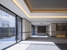 【大阪府/枚方市大垣内町】レジデンシャル枚方 エントランス