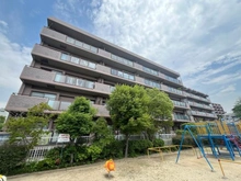 【大阪府/茨木市奈良町】ステイツ茨木奈良町 外観