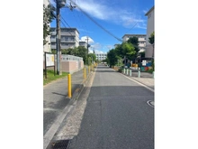 【京都府/八幡市男山弓岡】男山第3住宅 206棟 前面道路
