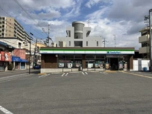 【大阪府/茨木市大池】プラウドシティ茨木 ファミリーマート茨木並木店（現地より約40m）