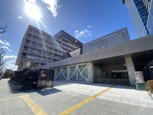 【大阪府/高槻市白梅町】ジオ高槻ミューズレジス 高槻市役所（現地より約1,060m）