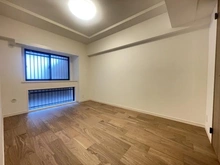 【大阪府/高槻市天神町】イトーピア高槻天神町 洋室