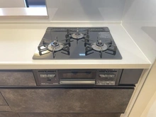 【大阪府/高槻市天神町】イトーピア高槻天神町 三口コンロ