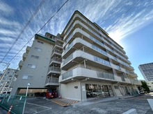 【大阪府/高槻市古曽部町】レオ高槻 外観