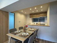 【大阪府/高槻市古曽部町】レオ高槻 ダイニングキッチン