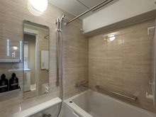 【大阪府/高槻市古曽部町】レオ高槻 浴室