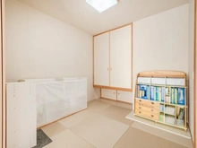 【大阪府/高槻市天神町】グランレ・ジェイド高槻天神 和室